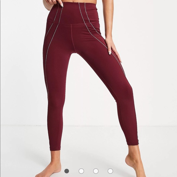 Nike Yoga Dri-FIT lurex tape 7/8 leggings - Picture 2 of 10